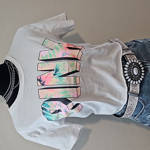 Pink crop tee - Picture 1 of 3
